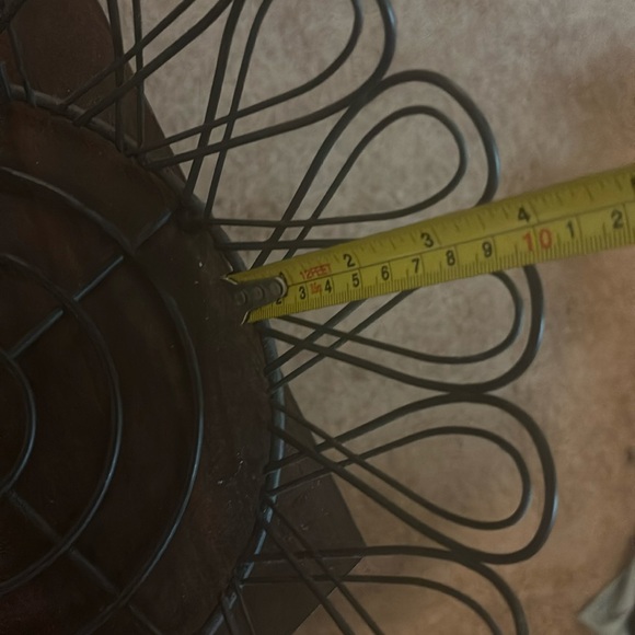 Like new round black bread basket measures approximately 10” by 4” high - Picture 5 of 5